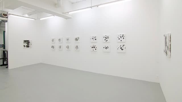 小塚康成 個展 2011